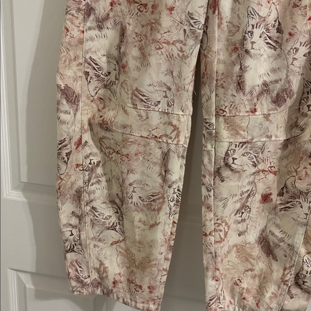 Cat patterned barrel pants NWT - image 3